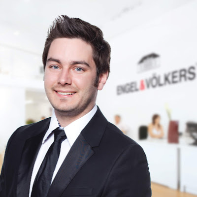 Alexandre Fortin • Engel & Völkers Bromont • Courtier Immobilier Real Estate Broker