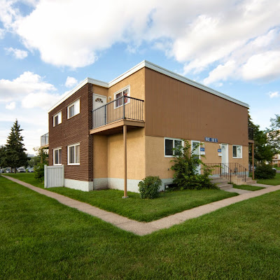 Elmwood Townhomes