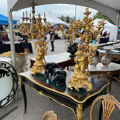 Heritage Antique Market at Centerpoint Mall