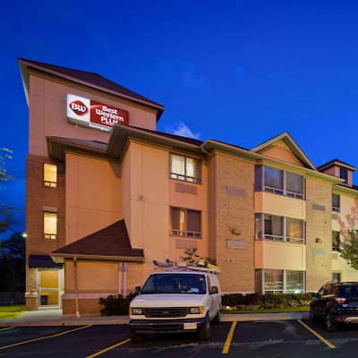 Best Western Plus Burlington Inn & Suites