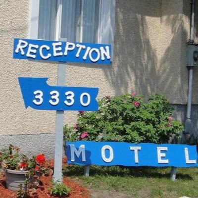 Motel Tracy