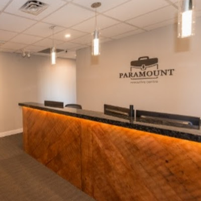 Membre Paramount Executive Centre dans Victoria BC